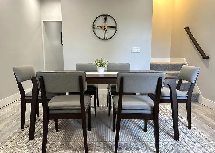 Charming 2br Near Downtown & Attractions Columbus